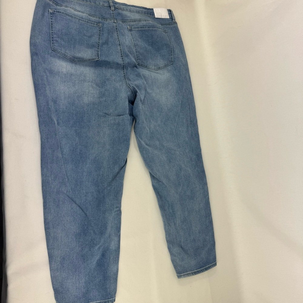 American Rag Medium Wash Distressed High Waist Jeans 22W - Picture 7 of 13
